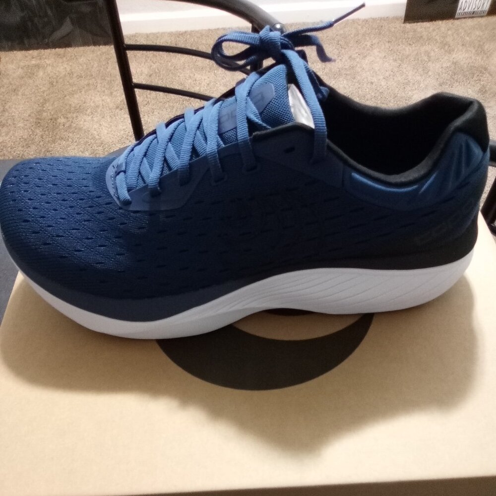 Topo Athletic Running/Walking Shoes